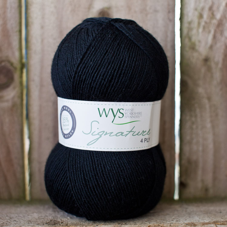 Signature 4 Ply Liquorice 099